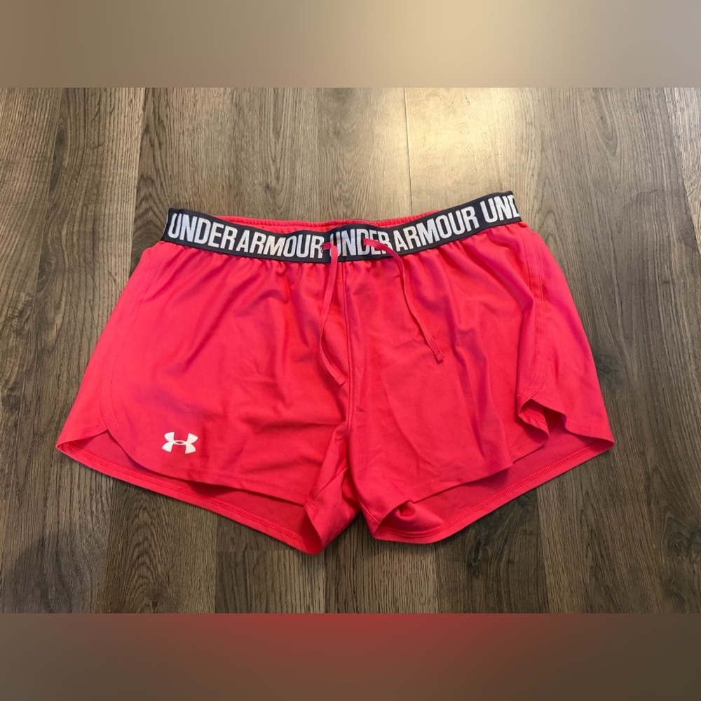 Under Armour Play Up Pink Athletic Shorts size M